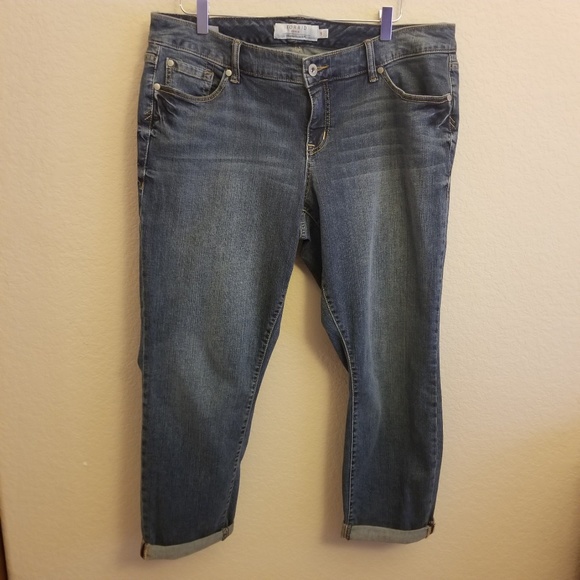 torrid Denim - Torrid Boyfriend Jean Embroidered Butterfly